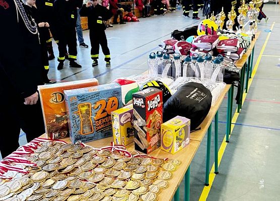 Halowe Młodzieżowe Zawody