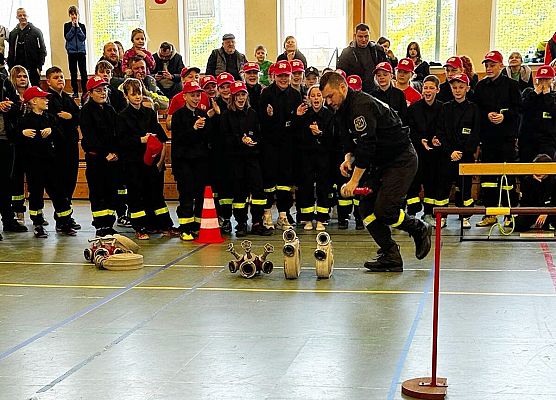 Halowe Młodzieżowe Zawody