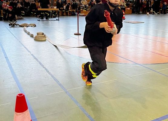 Halowe Młodzieżowe Zawody