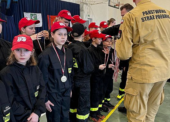 Halowe Młodzieżowe Zawody