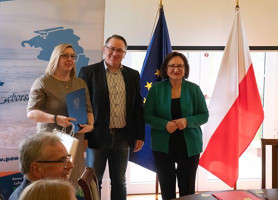 Uroczystość podpisania umów