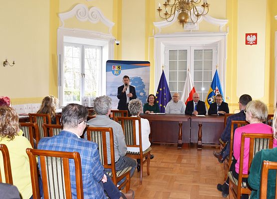 Obrady Powiatowej Rady