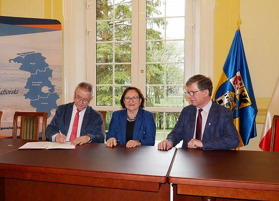 Podpisanie umów na wsparcie