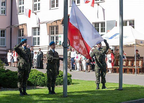Święto Flagi RP przed