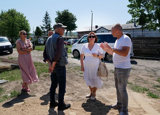 Starosta odwiedziła plac