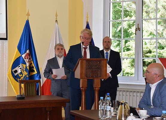 Obrady II sesji Rady Powiatu