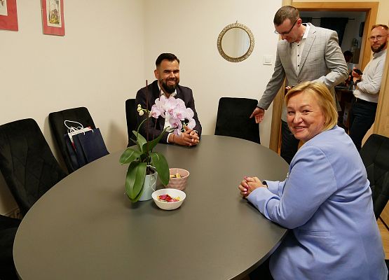 Starostowie z wizytą w Domach