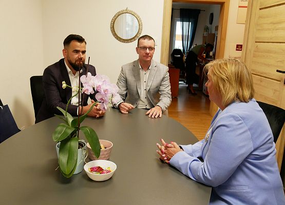 Starostowie z wizytą w Domach