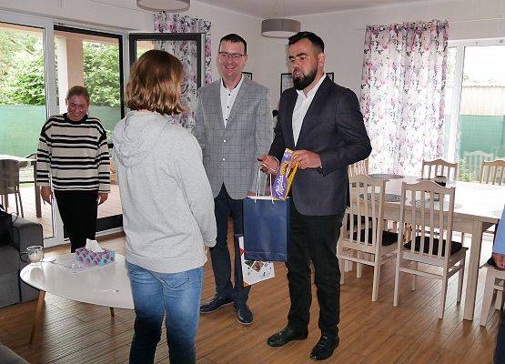 Starostowie z wizytą w Domach