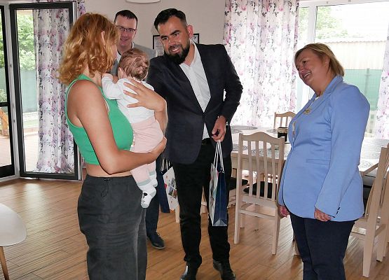 Starostowie z wizytą w Domach