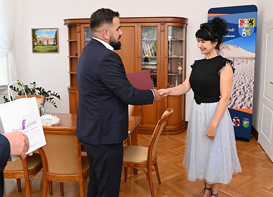 Powierzenie obowiązków