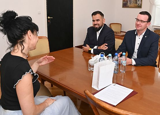 Powierzenie obowiązków