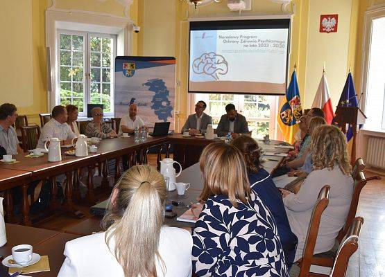 Pierwsze posiedzenie Lokalnego