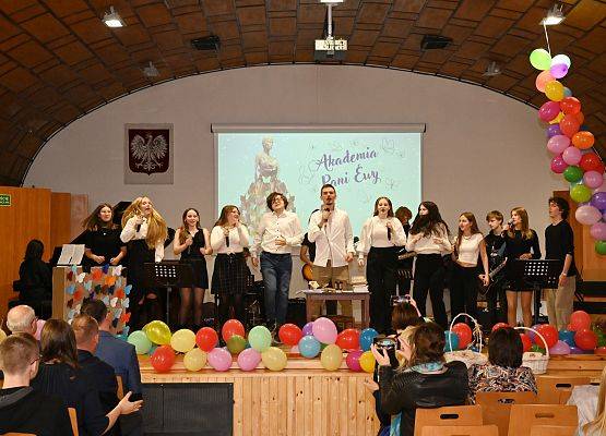 DEN Społecznego LO w sali