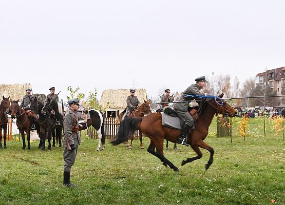 Historyczny spektakl w