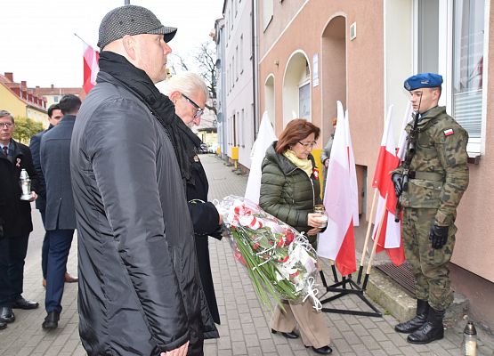 Składanie kwaitów pod tablicą