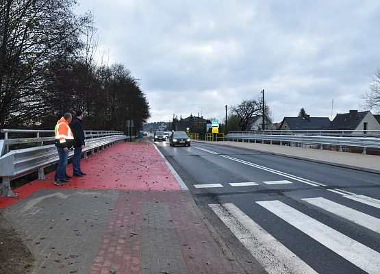 Przebudowa mostu w ciągu