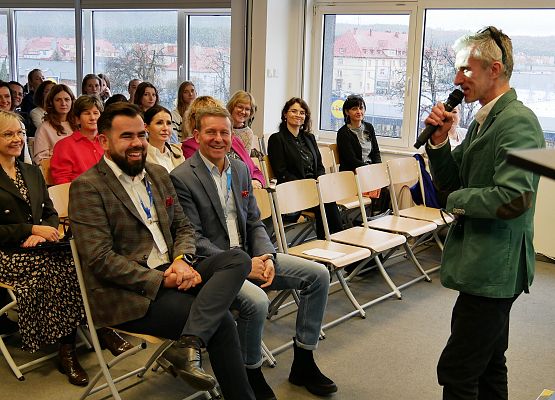 Uczestników wita S. Tutakowski