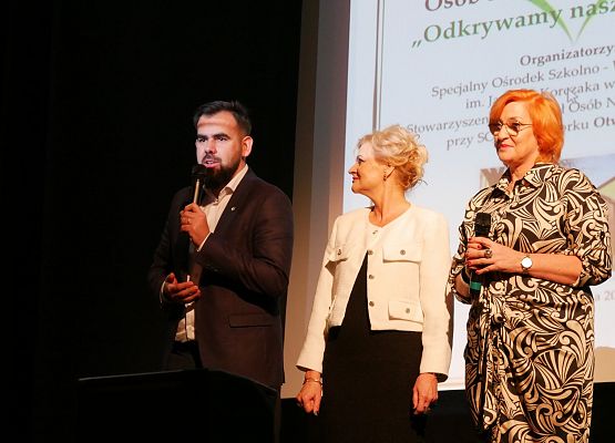 Otwarcie festiwalu (od lewej:)