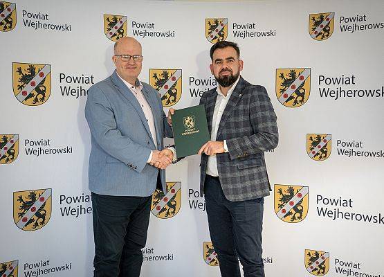 Podpisanie umowy realizację