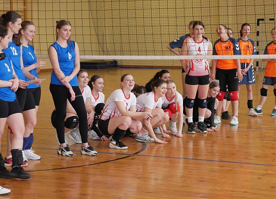 Żeńskie rozgrywki siatkarskiej