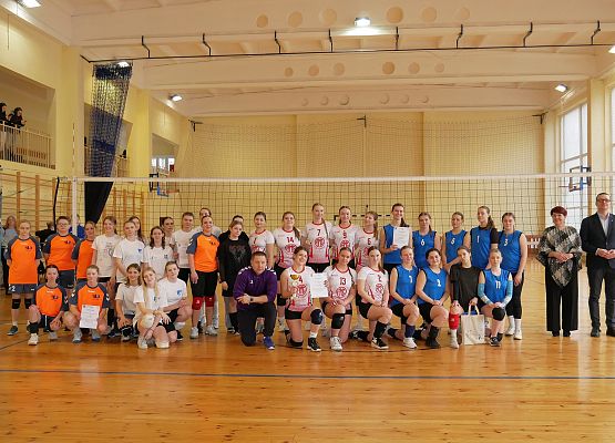 Żeńskie rozgrywki siatkarskiej