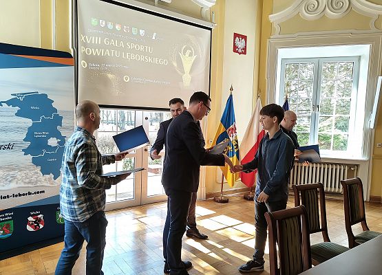 Nagrody i statuetki dla