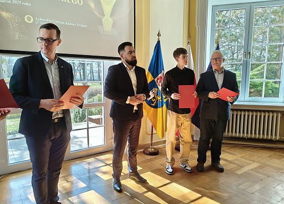 Nagrody i statuetki dla