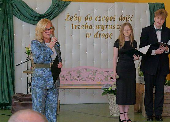 Pożegnanie absolwentów w