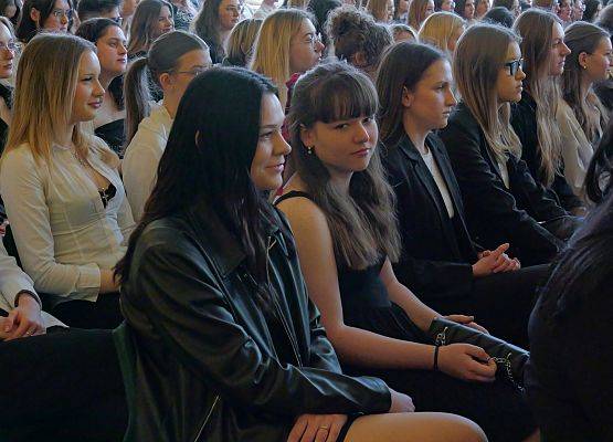 Pożegnanie absolwentów w