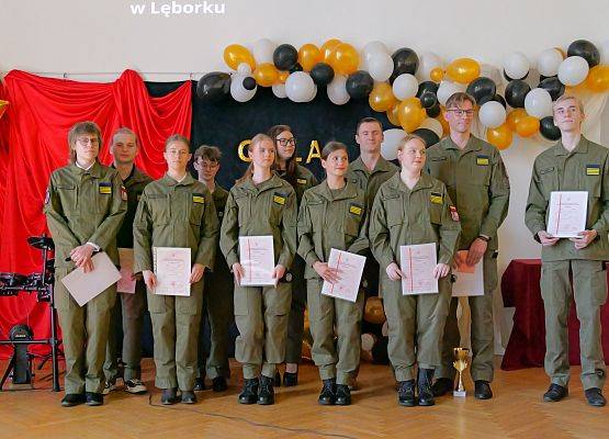 Pożegnanie absolwentów w LO 1