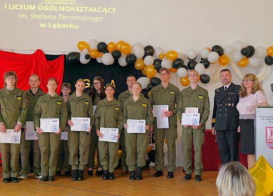 Pożegnanie absolwentów w LO 1