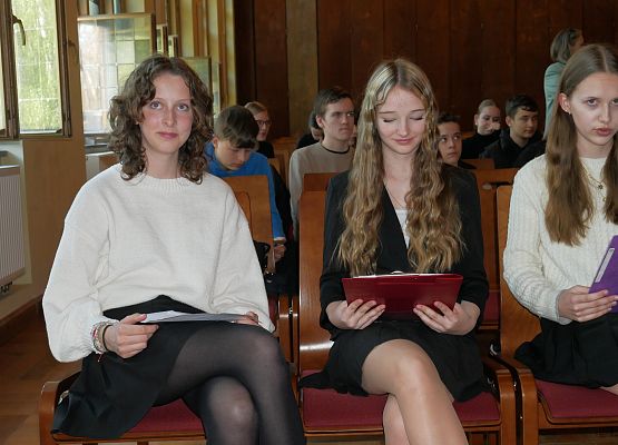 Młodzieżowe debaty