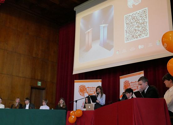 Młodzieżowe debaty