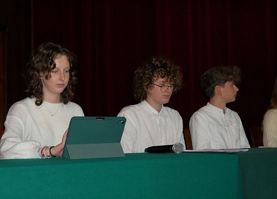 Młodzieżowe debaty