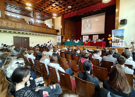 Drugi dzień okfordzkich debat