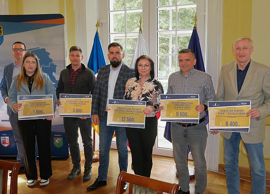 Podpisanie umów grantowych