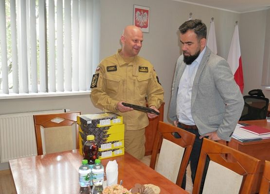 Przekazanie specjalistycznych