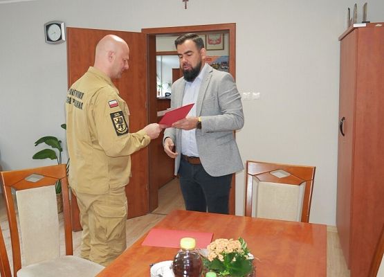 Przekazanie specjalistycznych