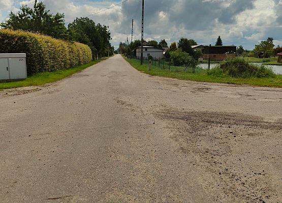 Umowa na przebudowę drogi