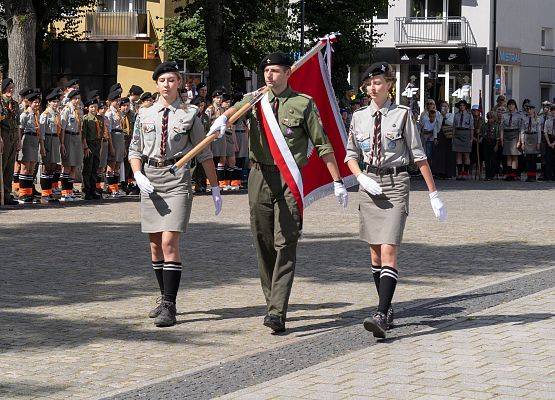 Nowy sztandar i „pamięć