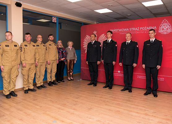 Starosta wyróżnił strażaków