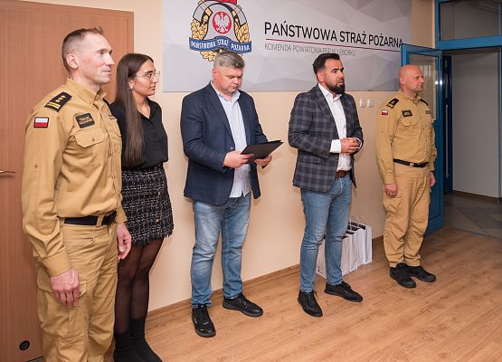 Starosta wyróżnił strażaków