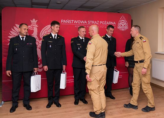 Starosta wyróżnił strażaków