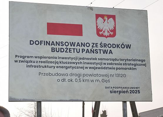 Tablica informacyjna przy