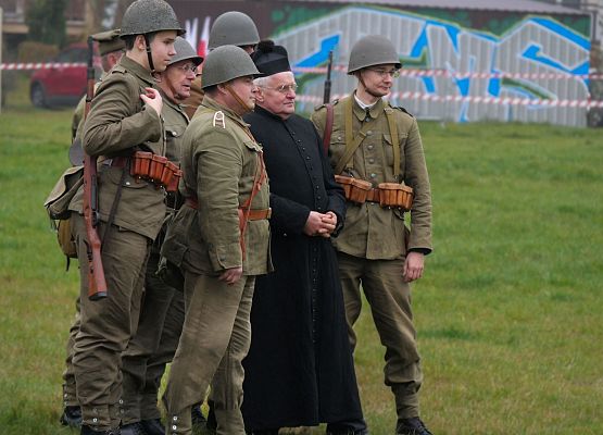 Widowisko plenerowe "Nie