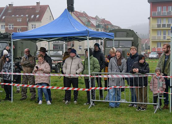 Widowisko plenerowe "Nie