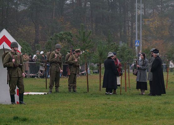 Widowisko plenerowe "Nie