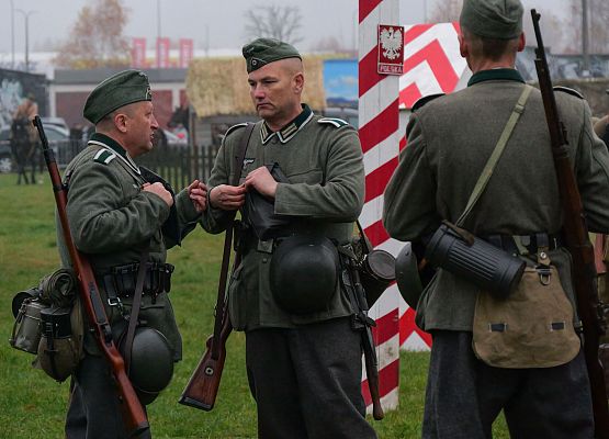 Widowisko plenerowe "Nie