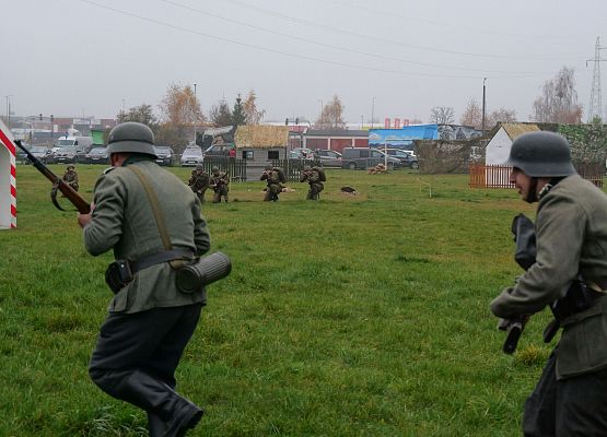 Widowisko plenerowe "Nie